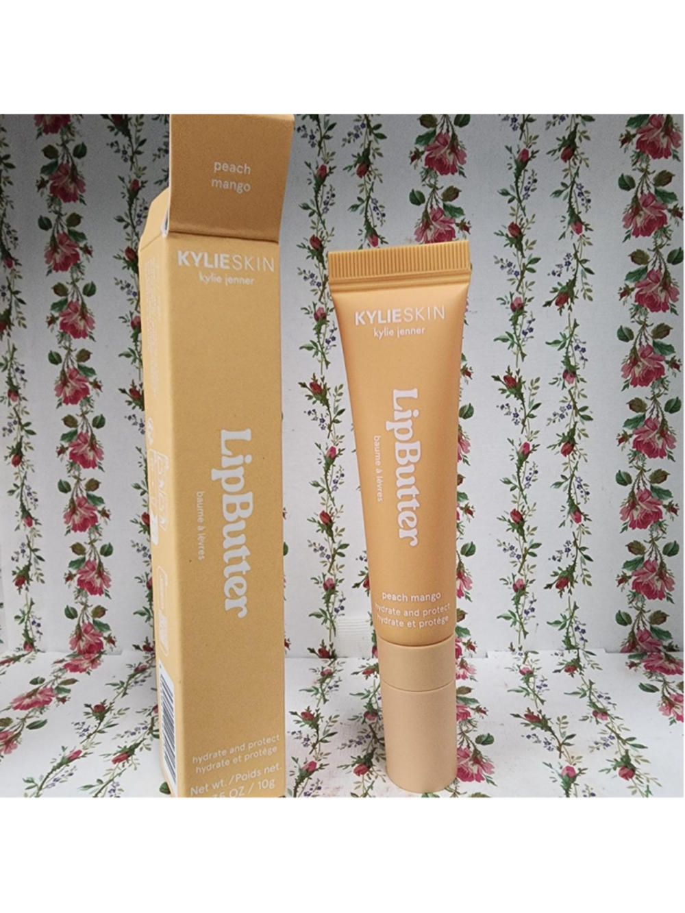 Kylie Skin Peach Mango Lip Butter
#kylieskin #lipbalm